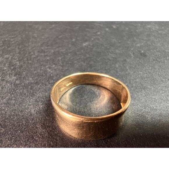 Vintage 14K Yellow Gold Wide Band Ring – Size 7 - Picture 8 of 14